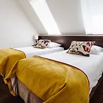 Wieniawa Hotel Leszno (Greater Poland)