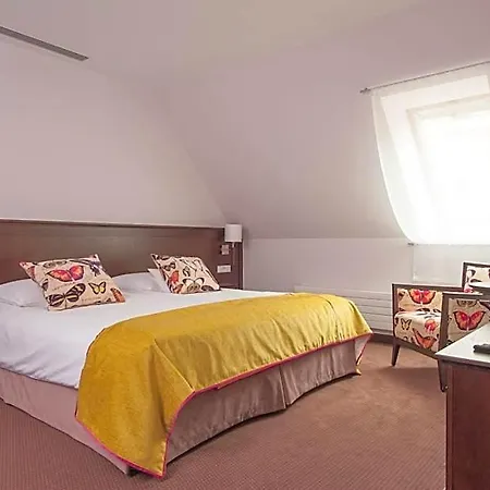 Wieniawa Hotel Leszno (Greater Poland)