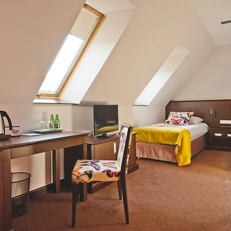 Hotel Wieniawa Leszno (Greater Poland)